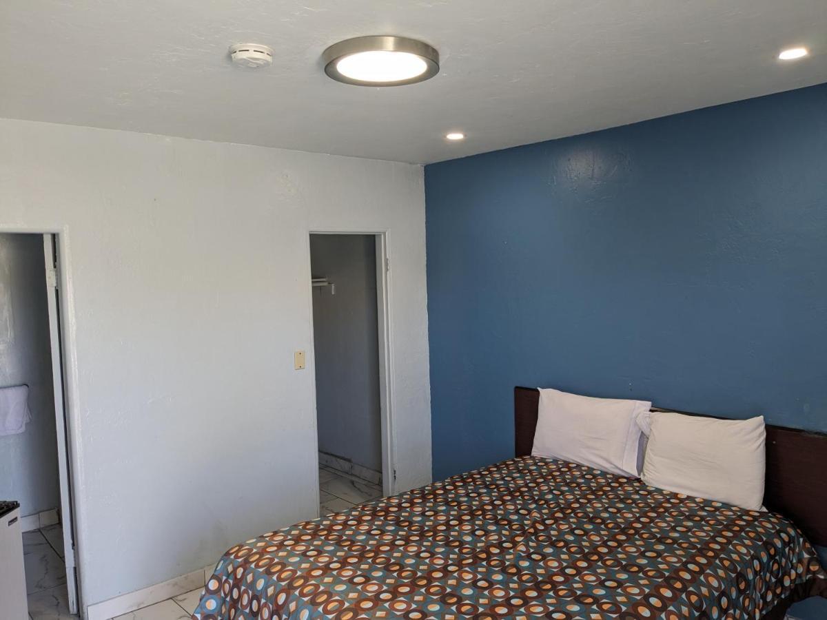 Green Spot Motel Victorville Extérieur photo